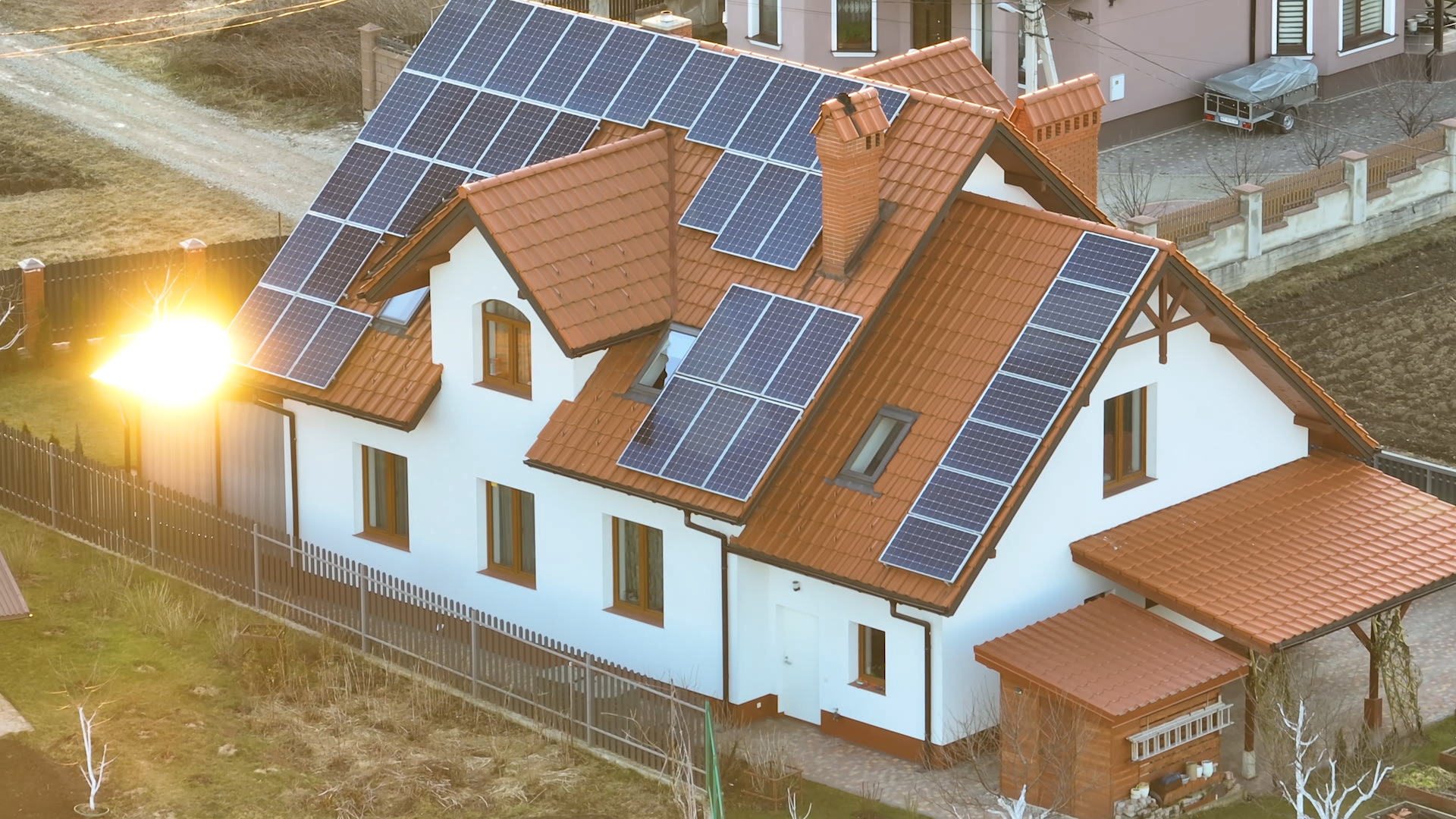 WTL Steuernews TV Beitragsbild - Wie entwickeln sich die Steuererleichterungen bei Photovoltaikanlagen?